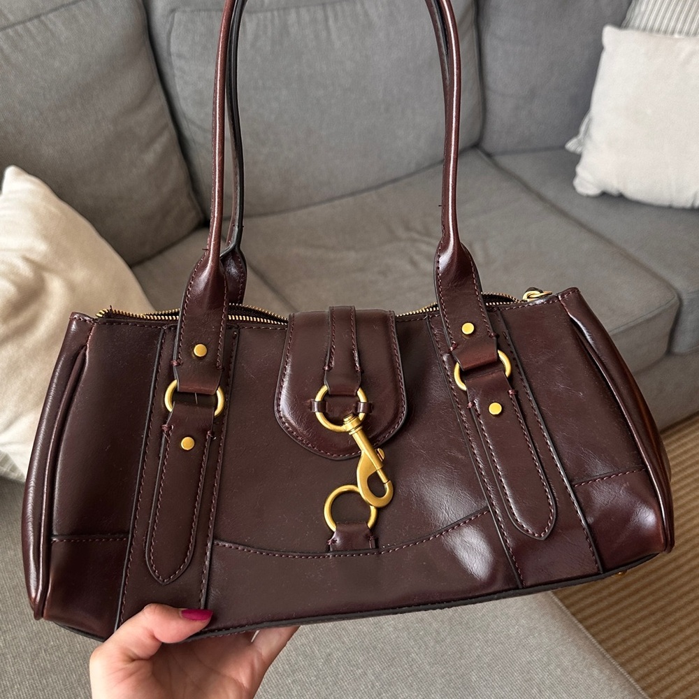 Classic Women’s Dark Brown Leather Satchel